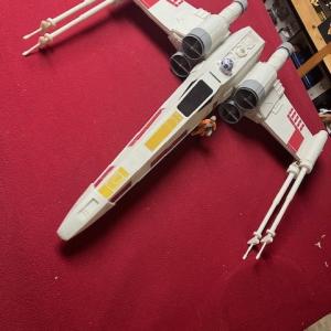 Star Wars - Large X Wing Fighter